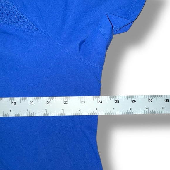 LANE BRYANT LIVI ACTIVE Wicking Mesh Inset Active Tee - 18/20 Blue Marine - Picture 8 of 12